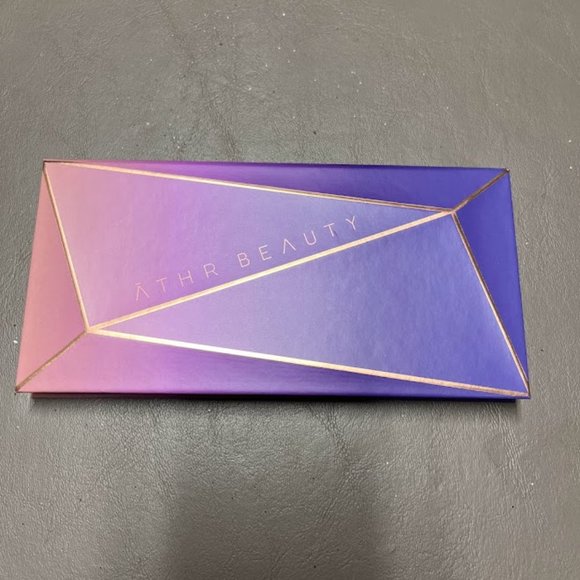 Athr Beauty Moonlight Crystal Eyeshadow Palette - Picture 4 of 5